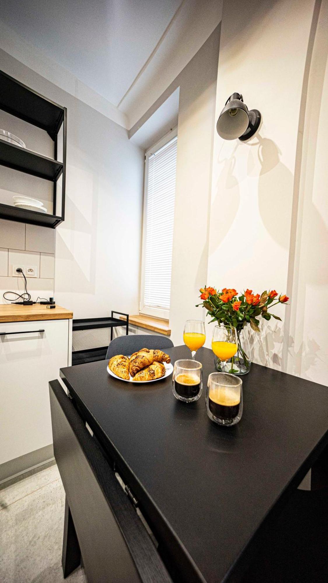 Apartament W Centrum Warszawy - Dworzec Centralny Warschau Exterior foto